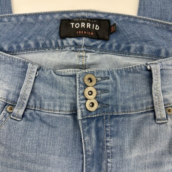 Womens Torrid Premium High Rise Light Wash Blue Jeggings - Picture 4 of 9